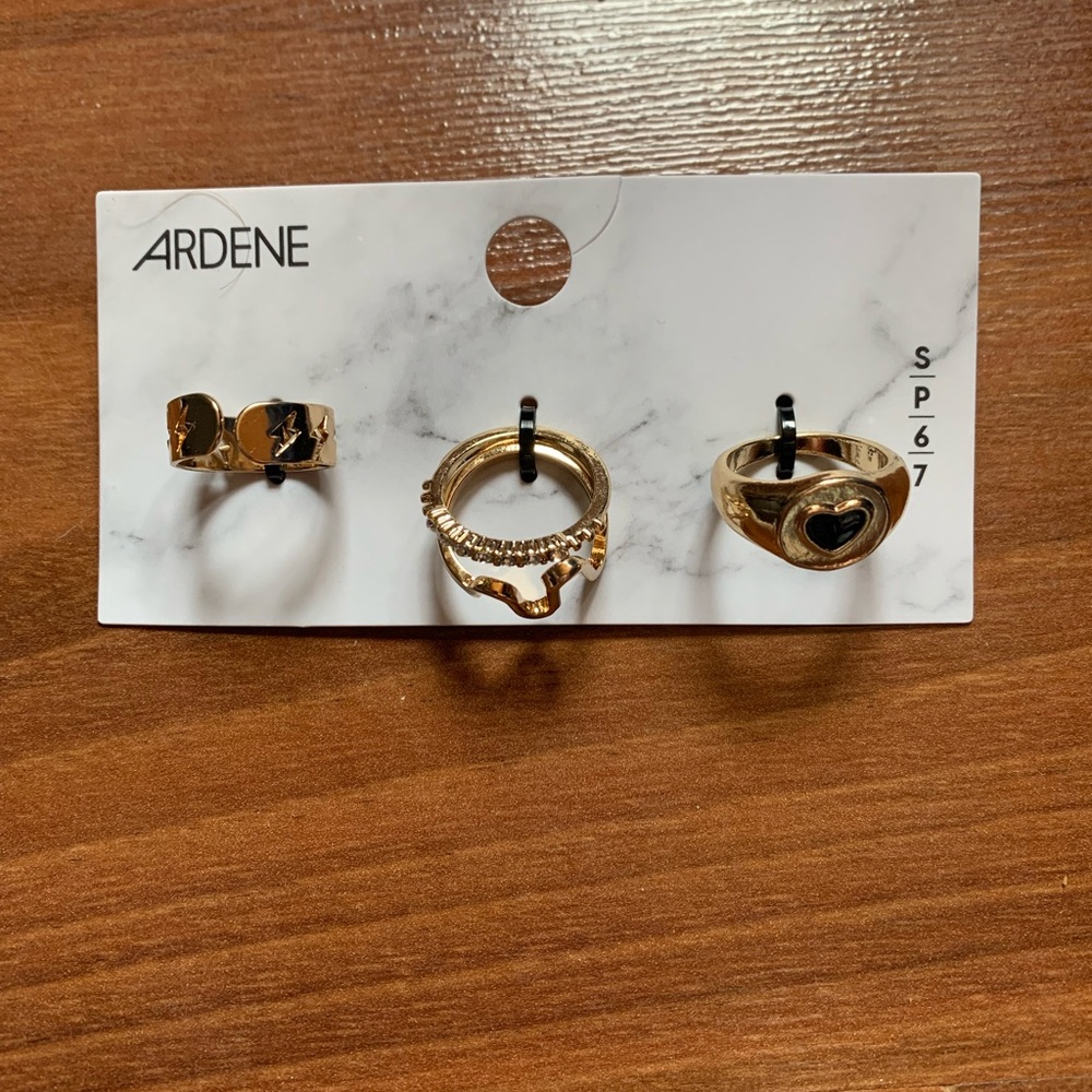 Brand new Ardene rings